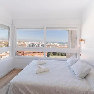 apt-apartamento-la-colina.hotelsinnerja.org/